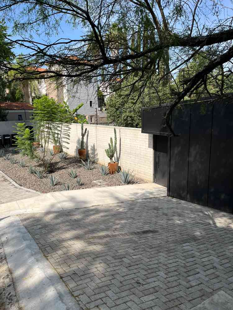 terreno en venta bosque de los colomos las canadas zapopan jalisco pq0An4H