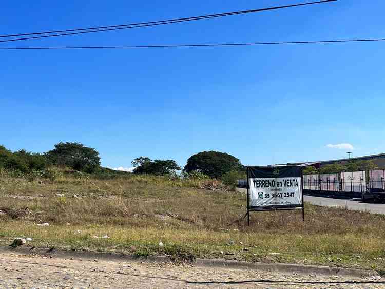 terreno en venta calle ignacio sandoval  colima colima pLIH1JN